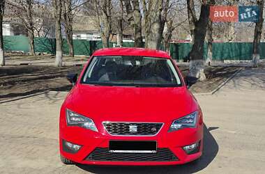 Хэтчбек SEAT Leon 2013 в Киеве