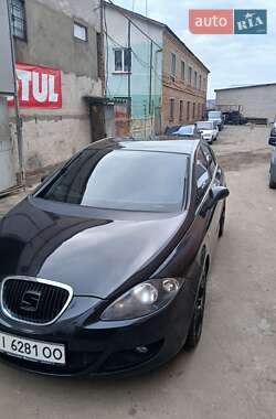 Хэтчбек SEAT Leon 2008 в 