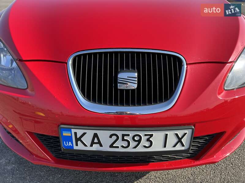 Хэтчбек SEAT Leon 2011 в Киеве фото 7 Хэтчбек SEAT Leon 2011 в Киеве