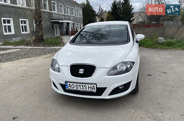 Хетчбек SEAT Leon 2010 в 