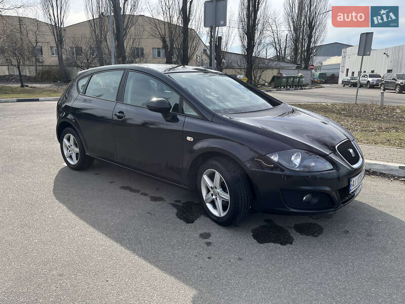 Хетчбек SEAT Leon 2011 в Києві