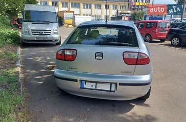Хэтчбек SEAT Leon 2003 в 
