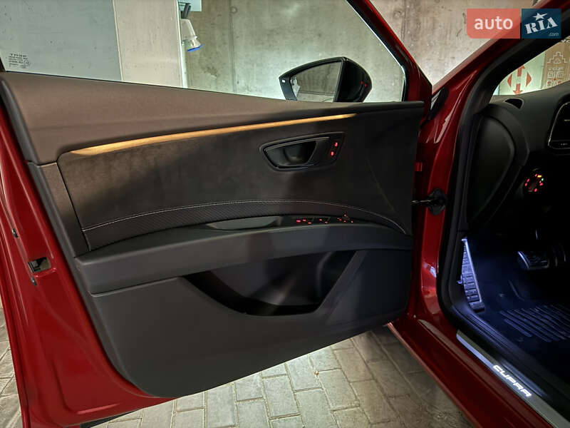 Хетчбек SEAT Leon 2019 в Львові