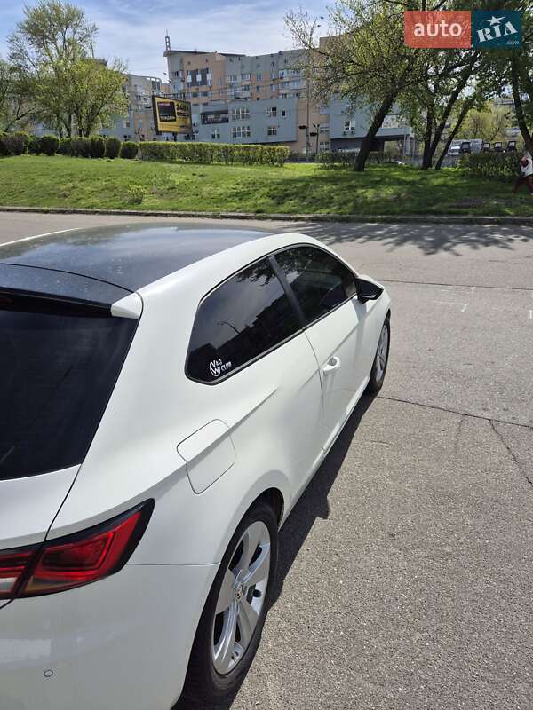 Хетчбек SEAT Leon 2013 в Києві