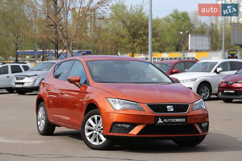 Хэтчбек SEAT Leon 2018 в 