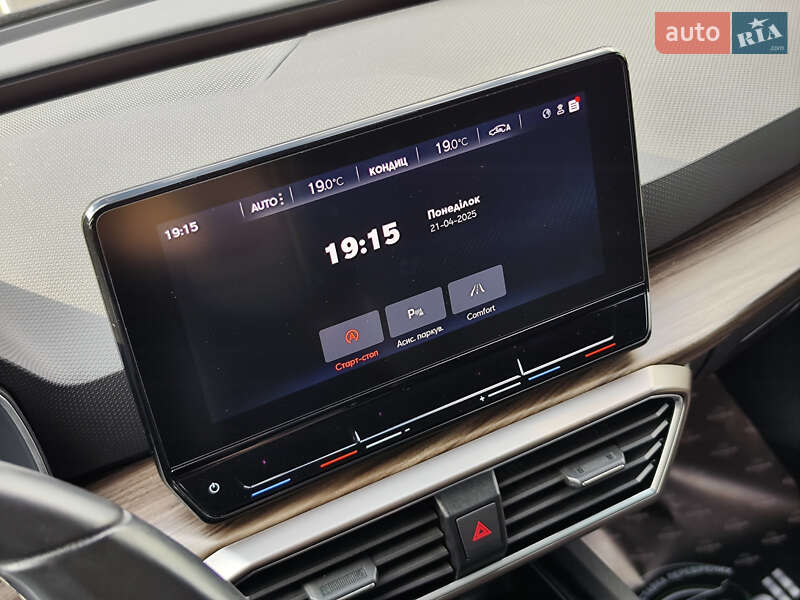 Универсал SEAT Leon 2021 в Луцке