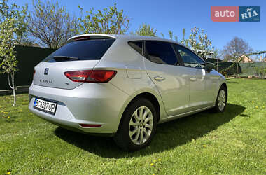 Хэтчбек SEAT Leon 2013 в 