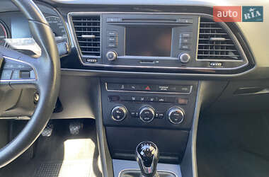 Хэтчбек SEAT Leon 2013 в 