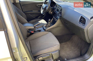 Хэтчбек SEAT Leon 2013 в 