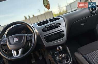 Хэтчбек SEAT Leon 2009 в 