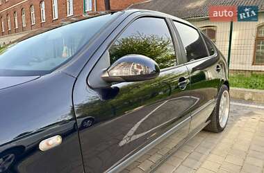 Хетчбек SEAT Leon 2005 в 