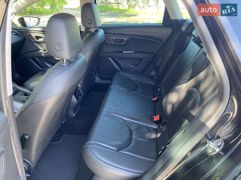 Універсал SEAT Leon 2014 в Стрию