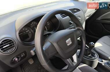 Хетчбек SEAT Leon 2011 в 