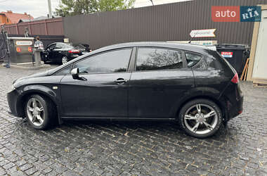 Хэтчбек SEAT Leon 2007 в 
