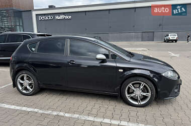 Хэтчбек SEAT Leon 2007 в 