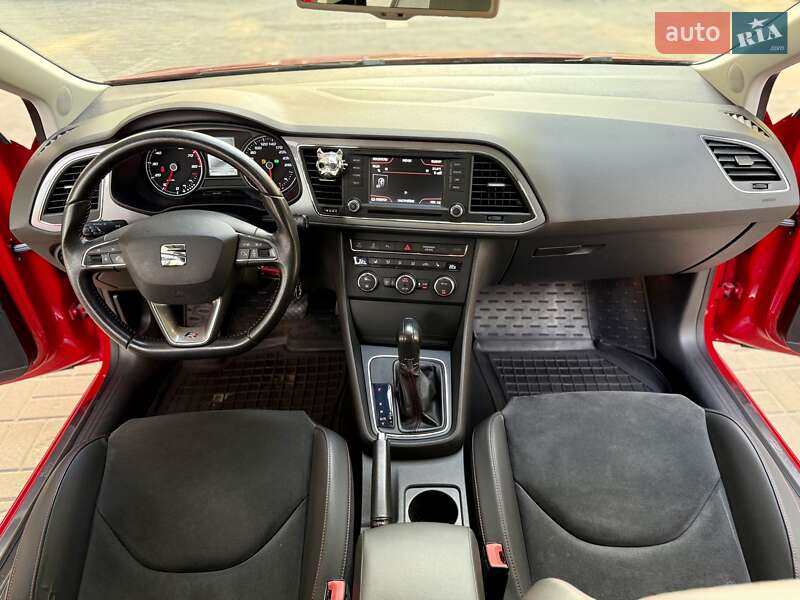 Хетчбек SEAT Leon 2013 в Дніпрі