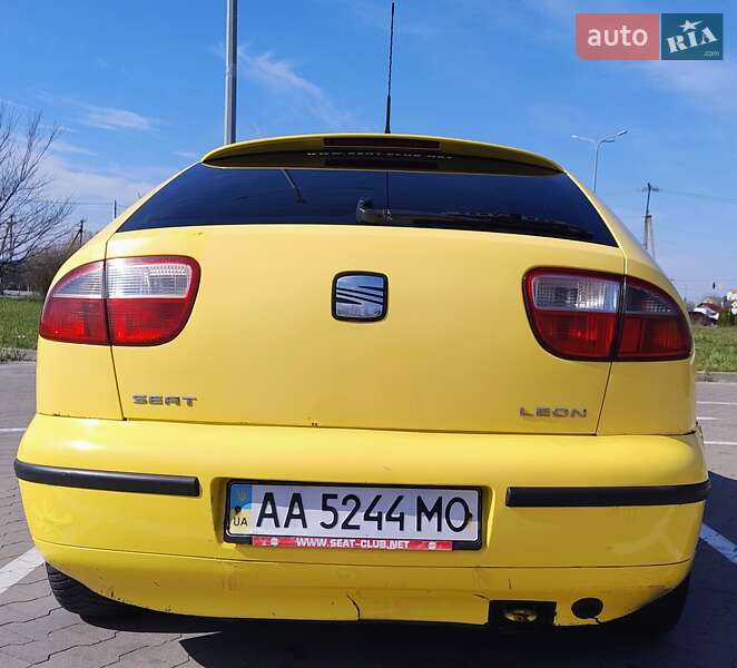 Хэтчбек SEAT Leon 2003 в Киеве