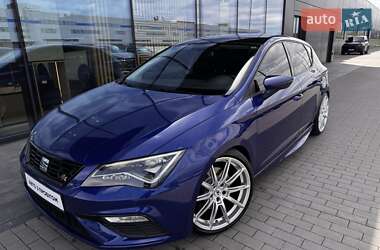 Хэтчбек SEAT Leon 2018 в Киеве