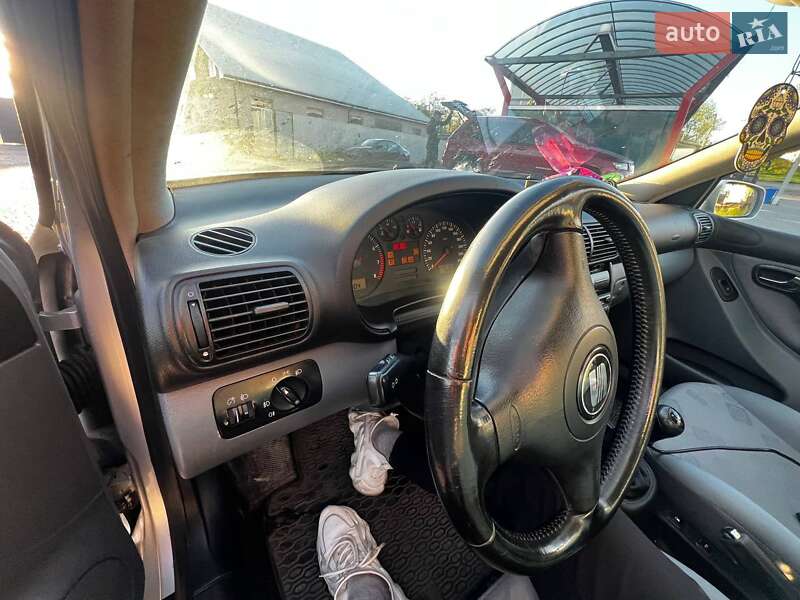 Хэтчбек SEAT Leon 2001 в Львове