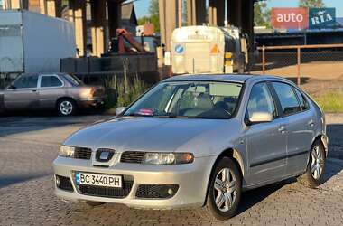 Хэтчбек SEAT Leon 2001 в Львове