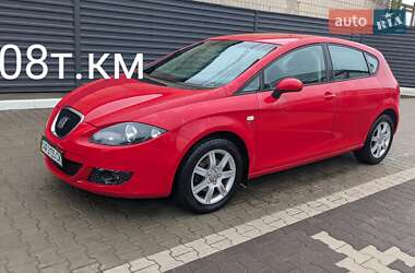 Хэтчбек SEAT Leon 2006 в Киеве