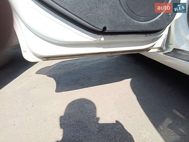 Хэтчбек SEAT Leon 2010 в Чернигове