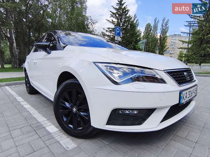 Хетчбек SEAT Leon 2019 в 