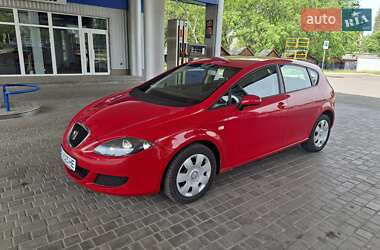 Хэтчбек SEAT Leon 2005 в Николаеве