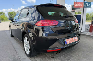 Хетчбек SEAT Leon 2011 в 