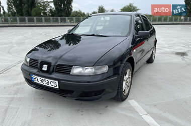 Хэтчбек SEAT Leon 2001 в Киеве