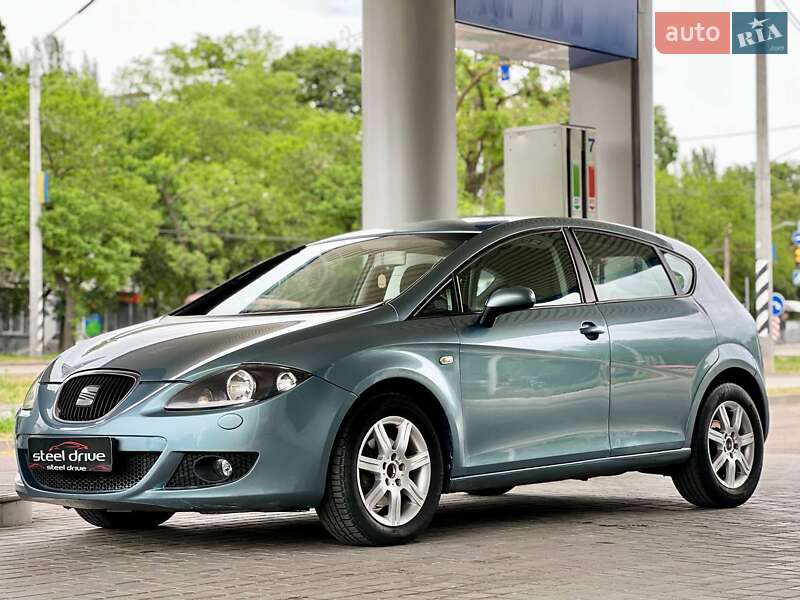 Хэтчбек SEAT Leon 2007 в Николаеве