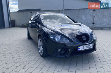 Хетчбек SEAT Leon 2008 в 