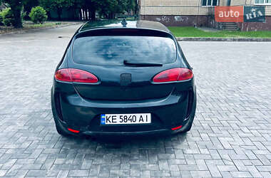 Хэтчбек SEAT Leon 2005 в 