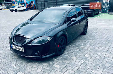 Хэтчбек SEAT Leon 2005 в 