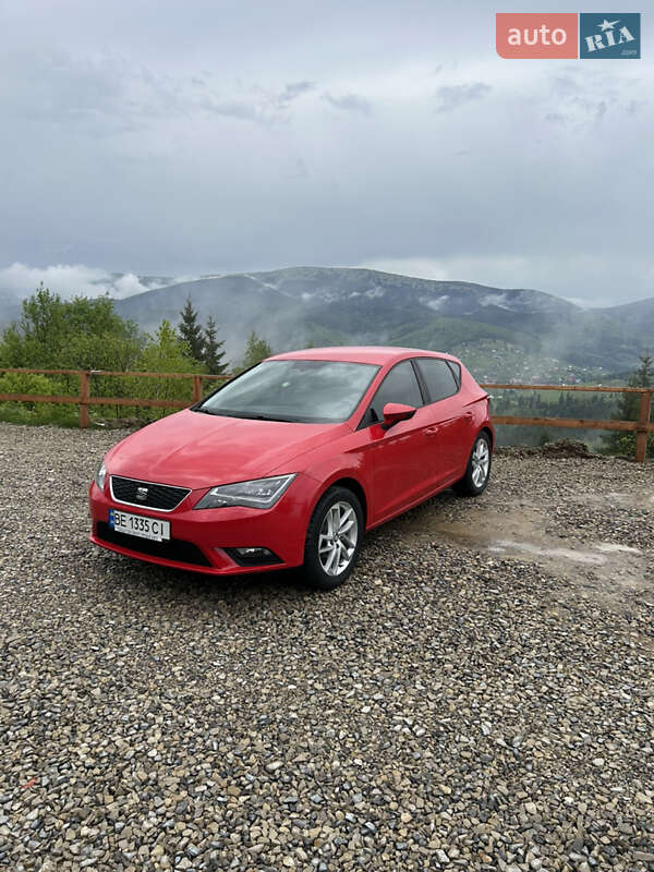 Хэтчбек SEAT Leon 2014 в 