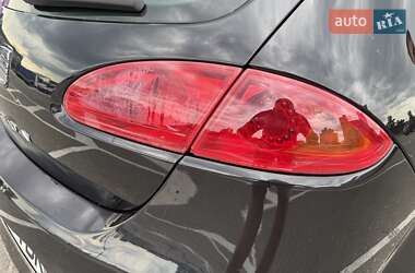 Хетчбек SEAT Leon 2006 в 