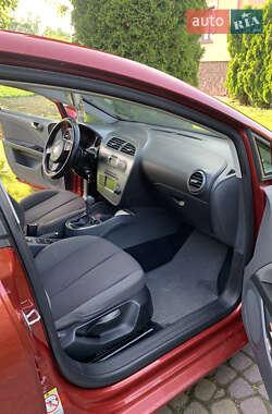 Хэтчбек SEAT Leon 2008 в 