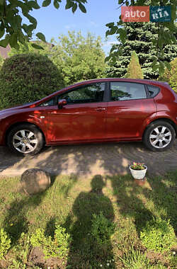 Хэтчбек SEAT Leon 2008 в 