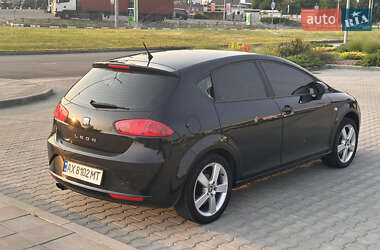 Хэтчбек SEAT Leon 2009 в 