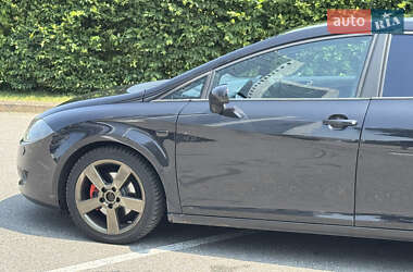 Хэтчбек SEAT Leon 2006 в 
