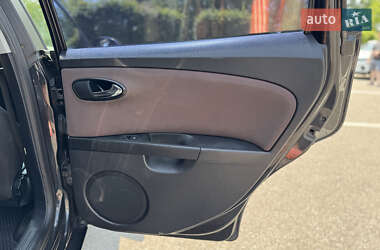 Хэтчбек SEAT Leon 2006 в 