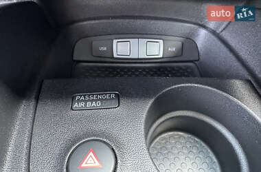 Хэтчбек SEAT Leon 2012 в 