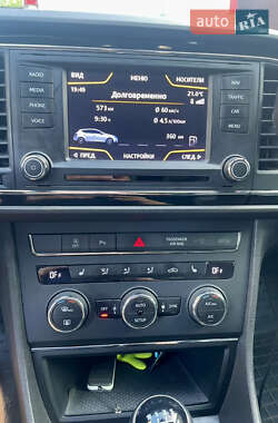 Хэтчбек SEAT Leon 2014 в 