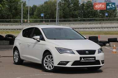 Хетчбек SEAT Leon 2015 в Києві