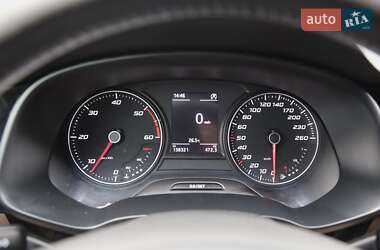Хэтчбек SEAT Leon 2015 в 