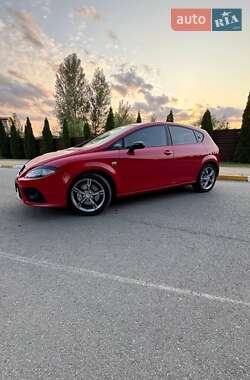 Хэтчбек SEAT Leon 2006 в 