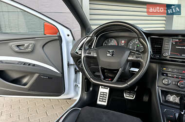Хэтчбек SEAT Leon 2016 в 