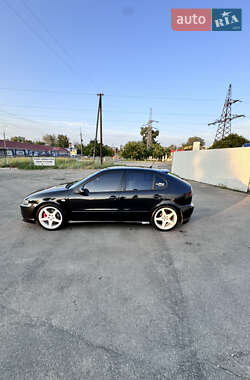 Хэтчбек SEAT Leon 2004 в 