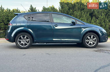 Хэтчбек SEAT Leon 2006 в 