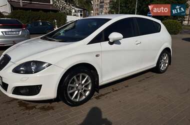 Хетчбек SEAT Leon 2010 в 